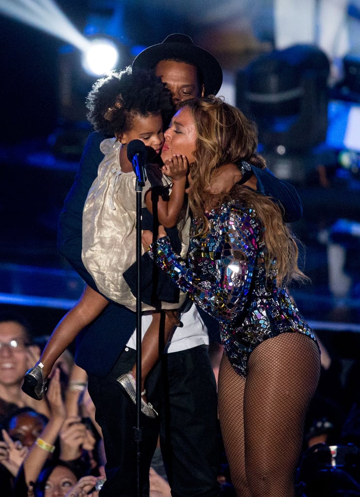 She and her mom shared a sweet moment on stage at the 2014 MTV VMAs.