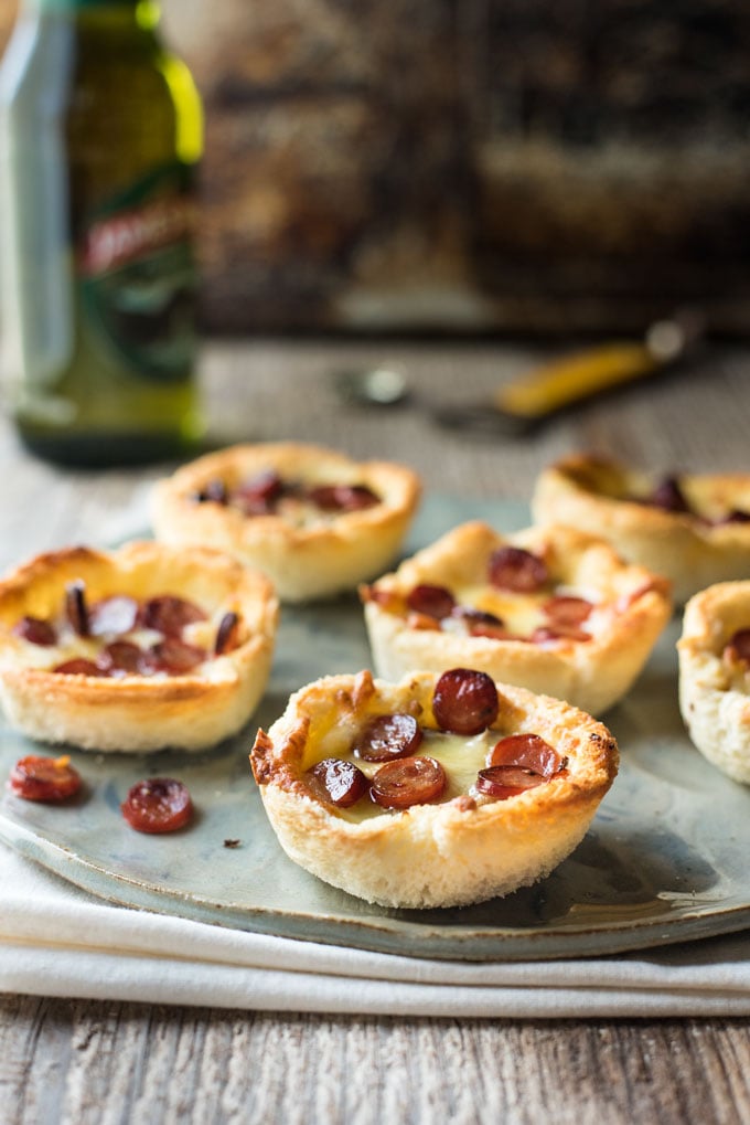 Muffin Tin Garlic Bread Pizza