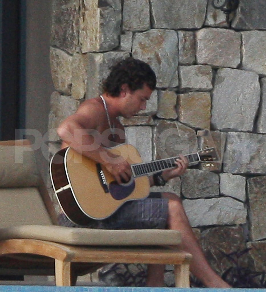 Gavin and Kingston Playing Music in Hawaii