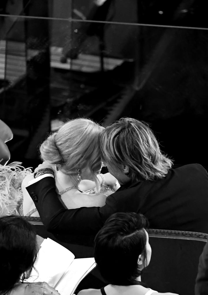 Nicole Kidman and Keith Urban PDA Inside the Oscars 2017