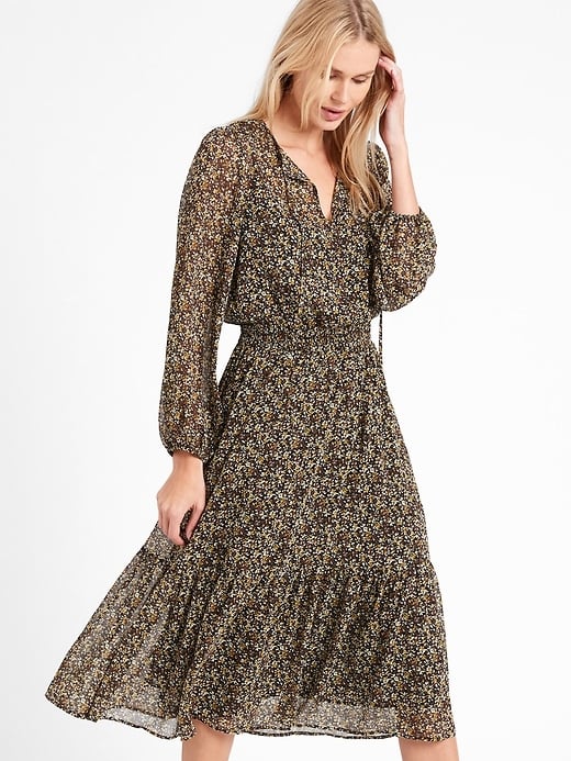 Banana Republic Tie-Neck Midi Dress | 24 Banana Republic Midi Dresses  Bringing Major Style to WFH Days (and Date Nights, Too) | POPSUGAR Fashion  UK Photo 9