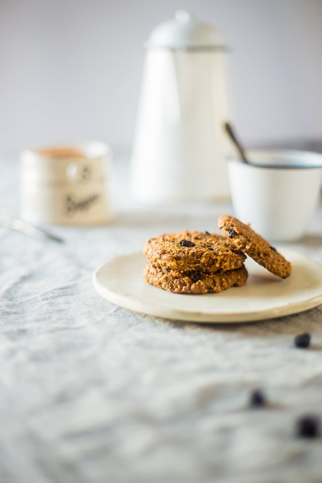 Healthy Blueberry Muffin Breakfast Cookies