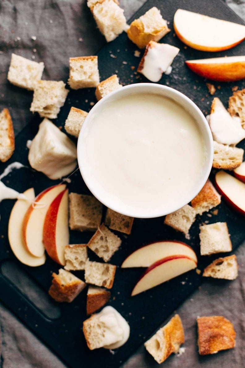 White Wine and Swiss Cheese Fondue