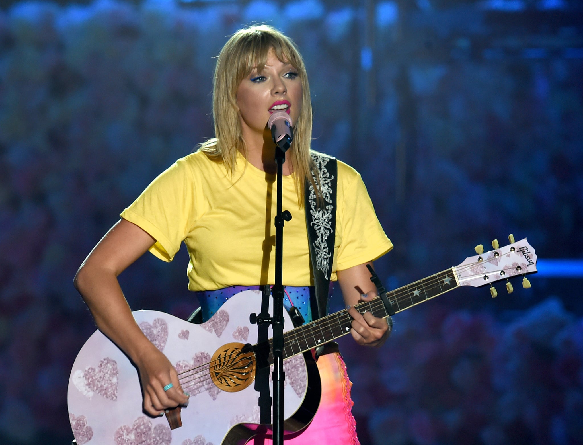 CARSON, CALIFORNIA - JUNE 01: (EDITORIAL USE ONLY. NO COMMERCIAL USE) Taylor Swift performs onstage at 2019 iHeartRadio Wango Tango presented by The JUVÉDERM® Collection of Dermal Fillers at Dignity Health Sports Park on June 01, 2019 in Carson, California. (Photo by Kevin Winter/Getty Images for iHeartMedia)