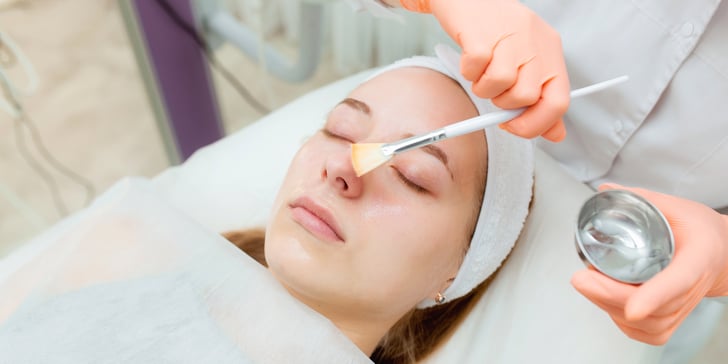 How to Make Full Use of In-Clinic Chemical Peels If You Have Rosacea