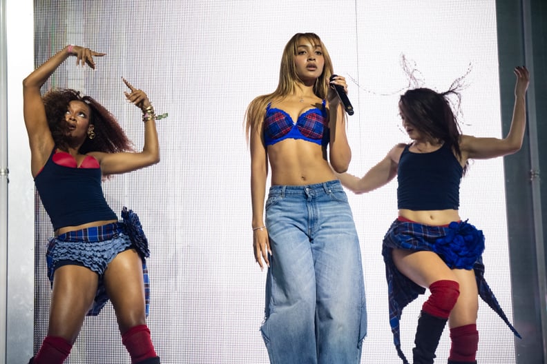 PinkPantheress Performing at Coachella 2026