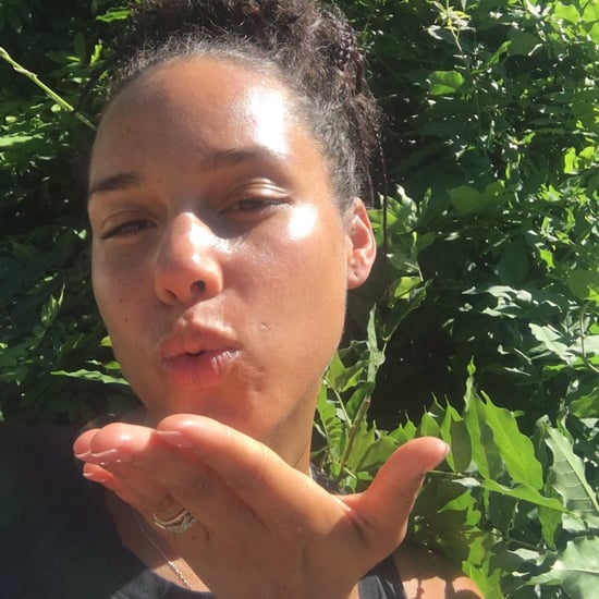 Reactions to Alicia Keys Wearing No Makeup | 2016 MTV VMAs