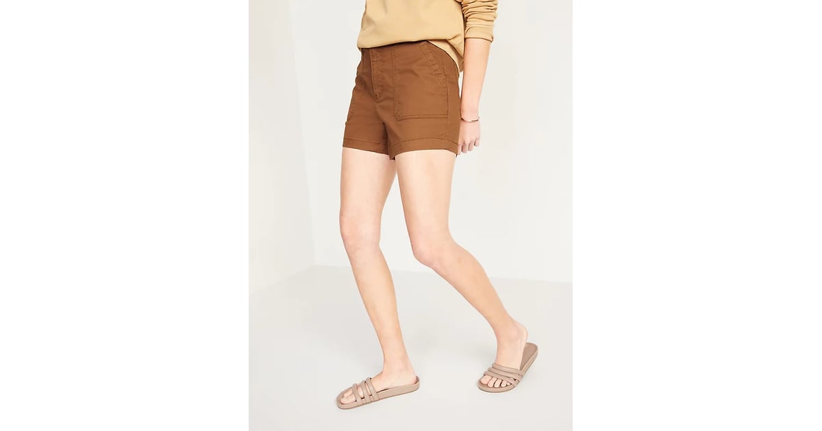 Shorts 4 inches on sale above the knee