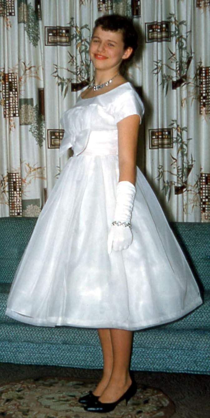 1958 Vintage Prom Pictures POPSUGAR Love Sex Photo 9 1958-vintage-prom-pictures-popsugar-love-sex-photo-9