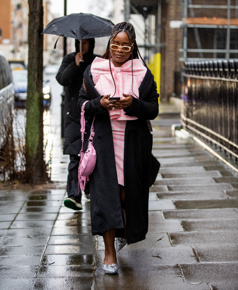 Black coat street style clearance