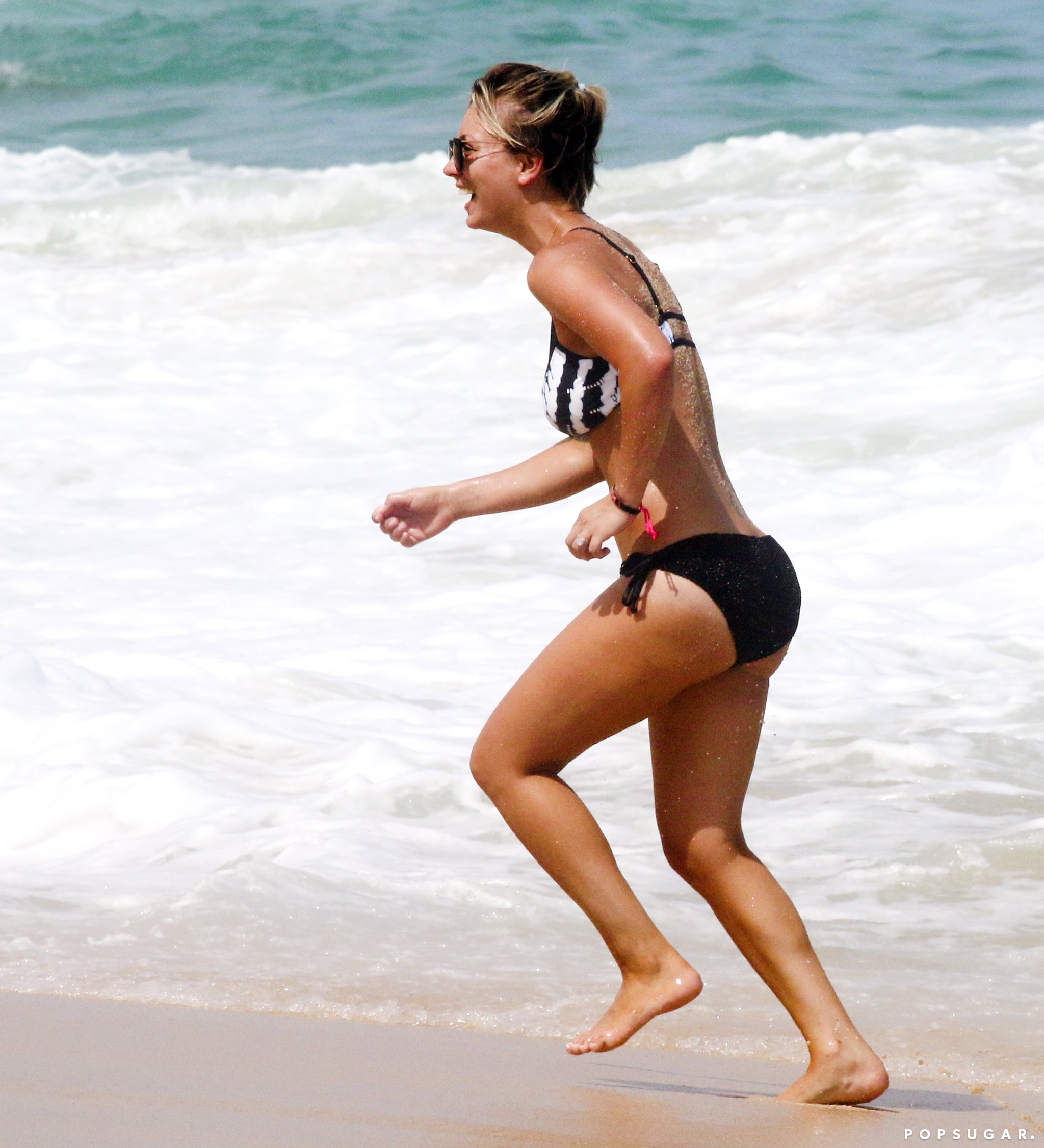 Kaley Cuoco Wearing a Bikini in Mexico Pictures. 