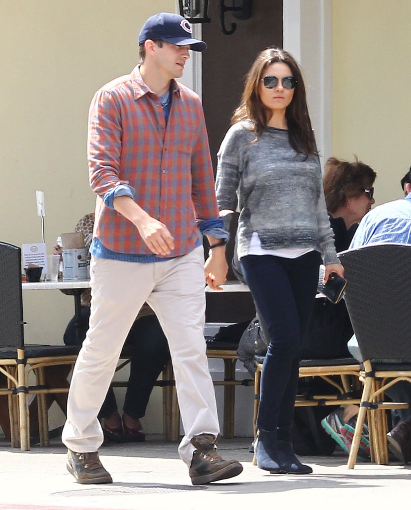 Mila Kunis Baby Bump Picture