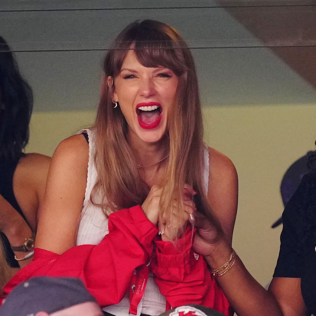 How to Dress For a Football Game, as Taught by Our Favorite Celebs