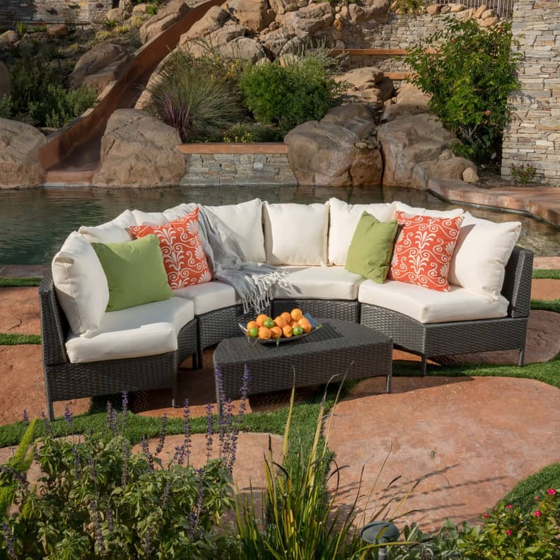 Pier one hotsell patio set