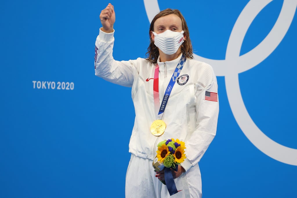 Katie Ledecky Makes History, Wins Gold in 1500m Freestyle