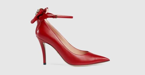 Gucci Leather Pump With Bow