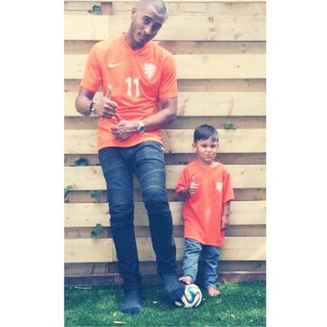 Sunnery and Phyllon James wore their Dutch pride in advance of the Netherlands' loss to Argentina at the World Cup.
Source: Instagram user doutzen