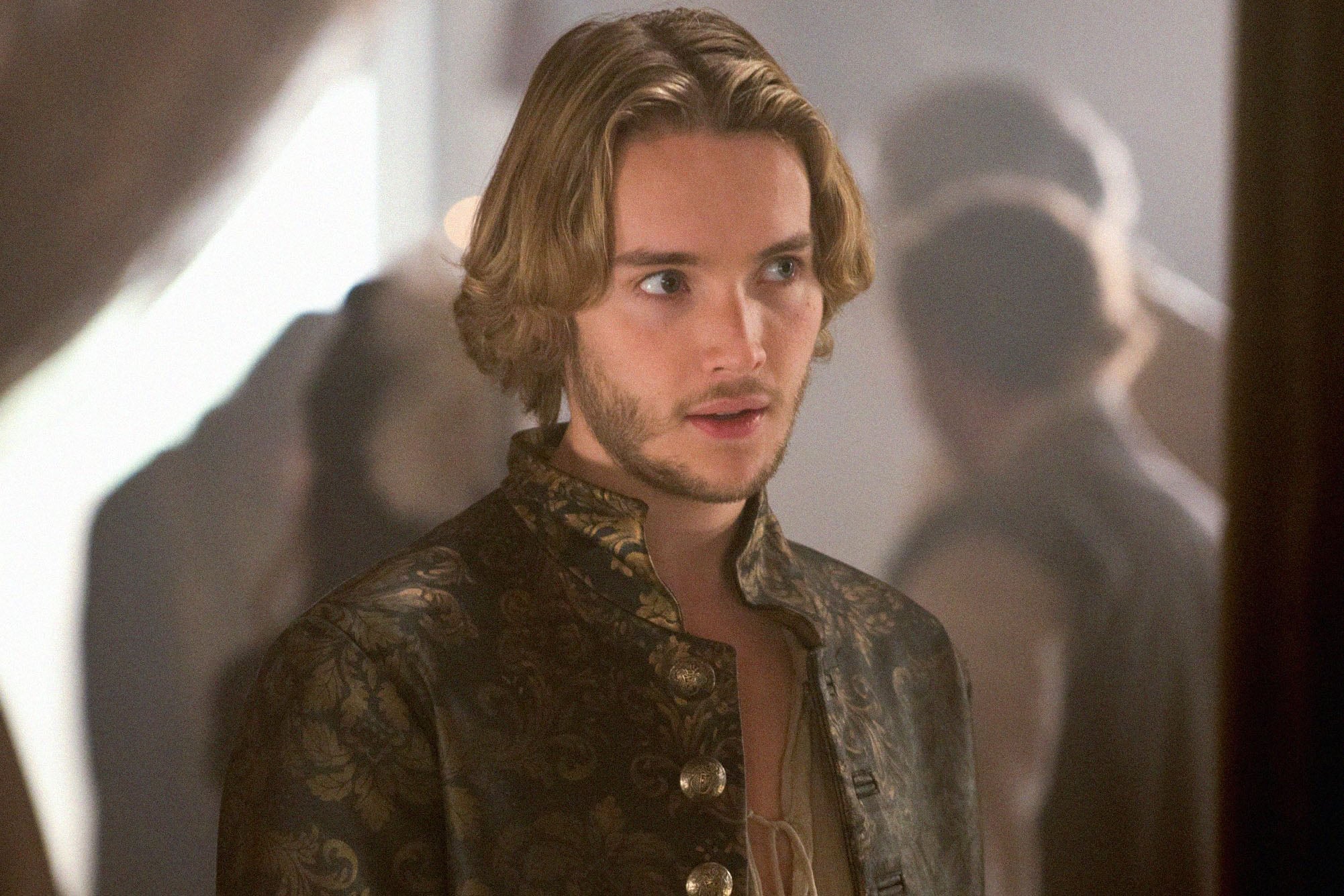Francis From Reign Hot GIFs | PS Entertainment