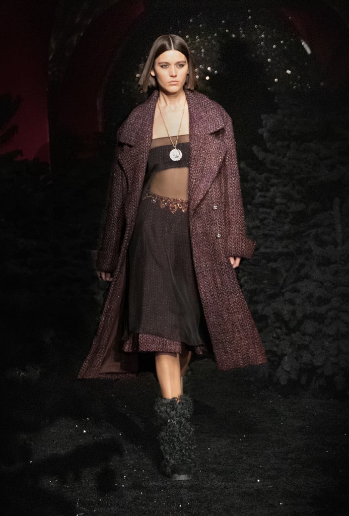 Chanel Autumn/Winter 2021 Collection Photos and Review