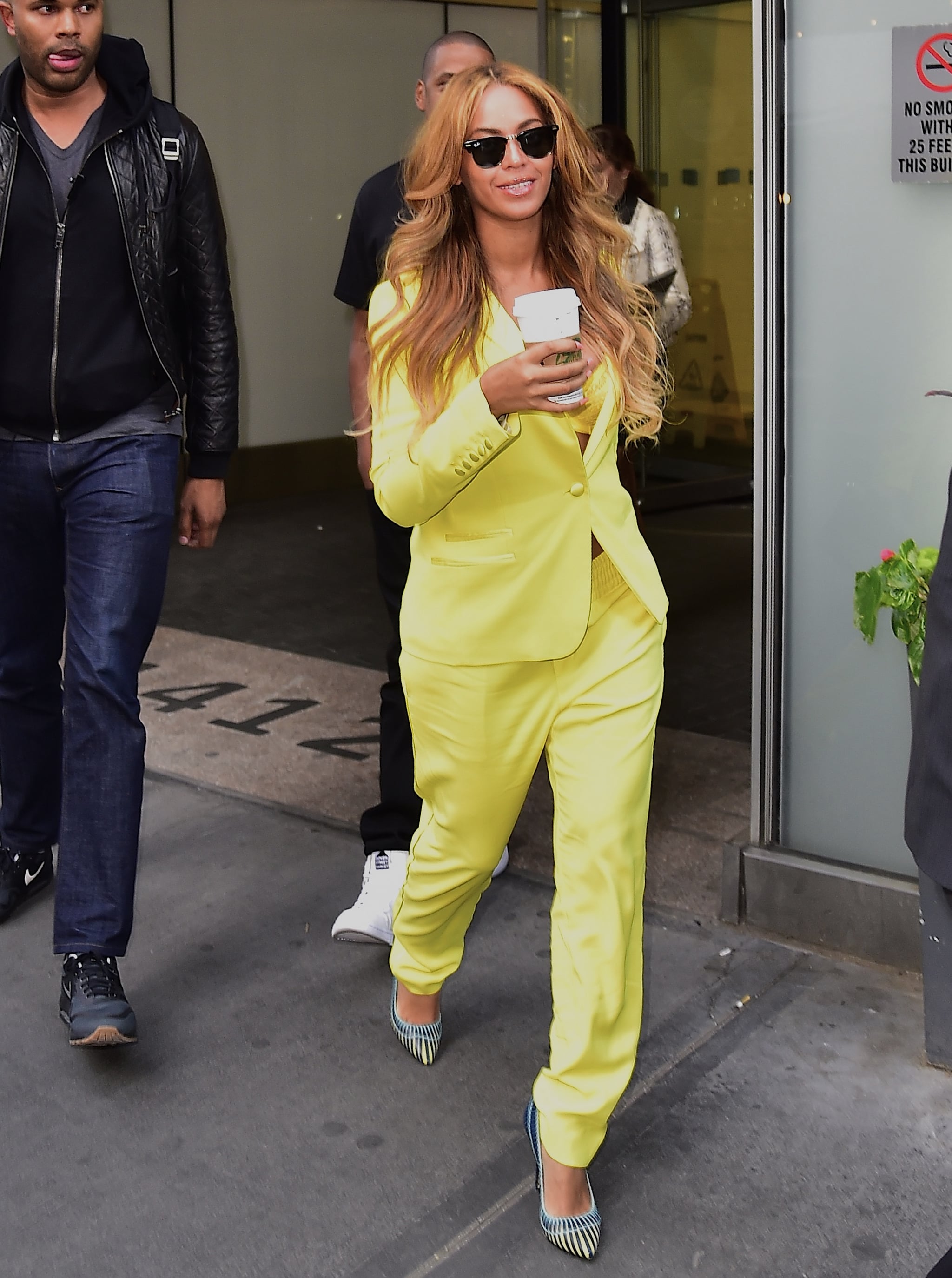 Sexy top yellow shoes