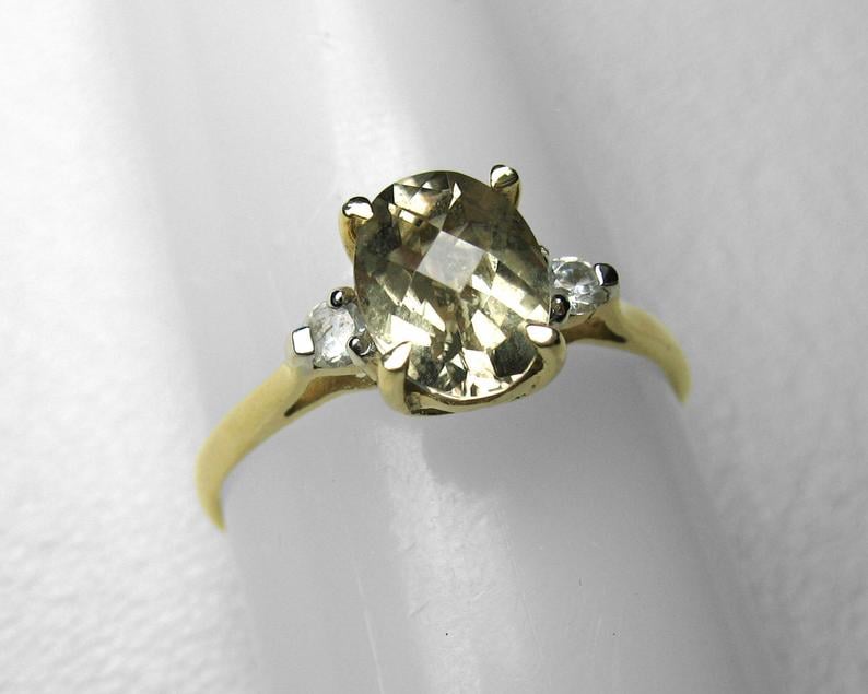 Zultanite Ring in Gold