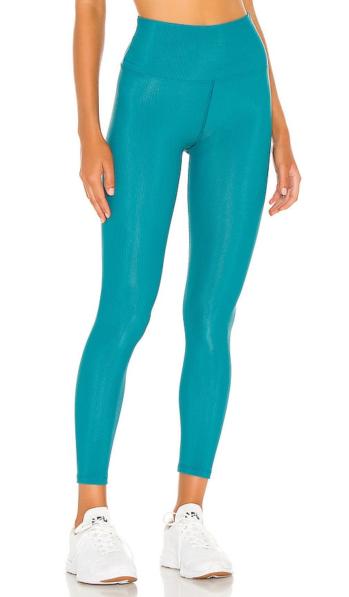 Beach Riot Twist Top and Ribbed Ayla Legging | The Cutest Matching ...