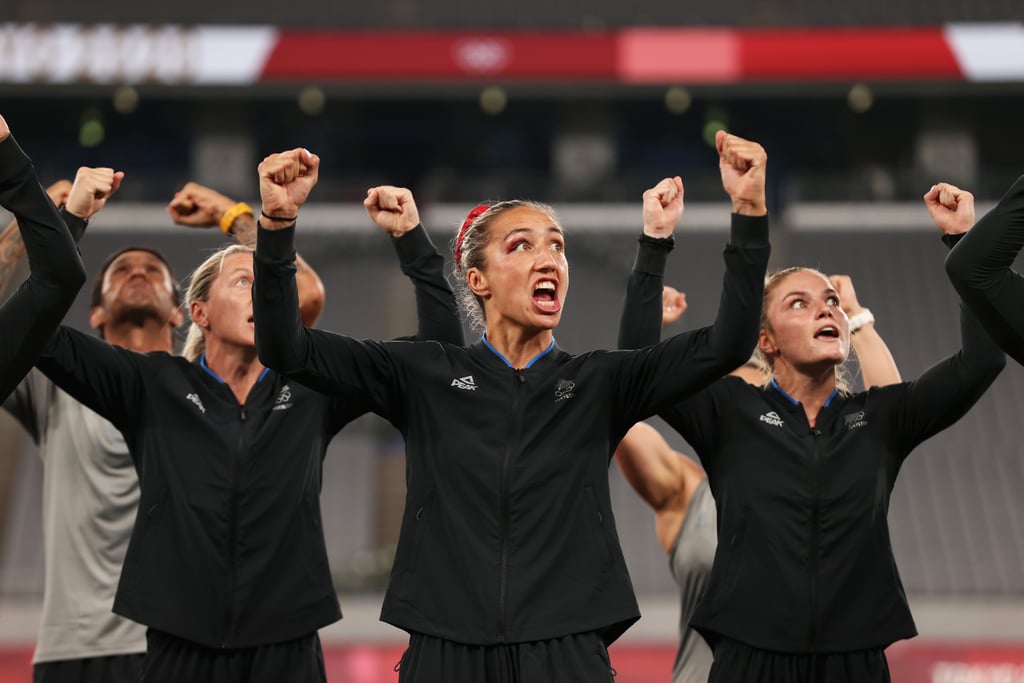Watch The New Zealand Womens Rugby Teams Olympic Haka Popsugar Fitness 3974