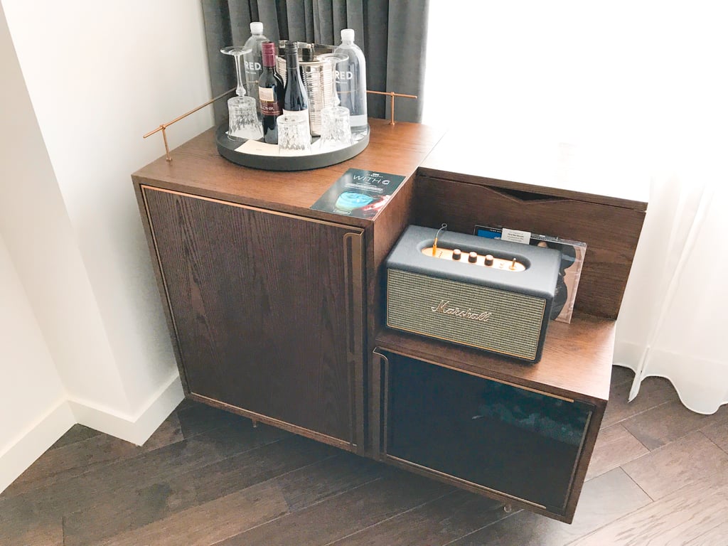 Of course, the bar also includes a cool vintage-looking speaker, designed specifically for the Thompson by Marshall, and a couple vinyl records from Jack White’s Third Man Records available for purchase.