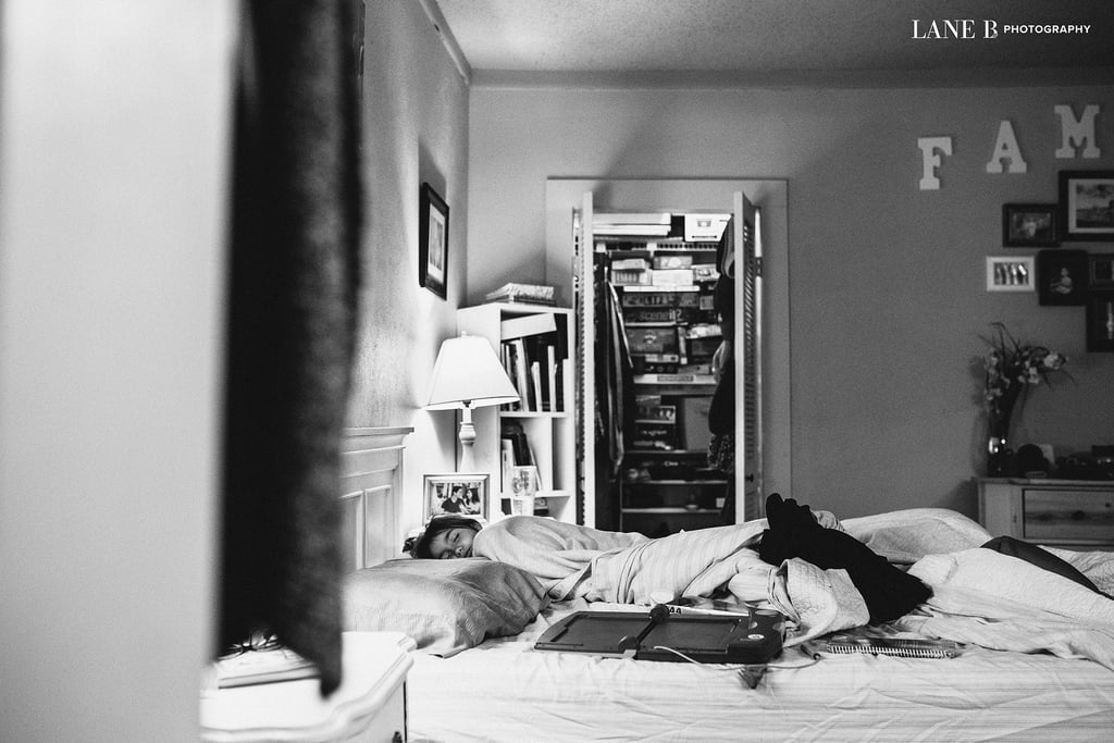 Photos of Candid and Real Parenting Moments