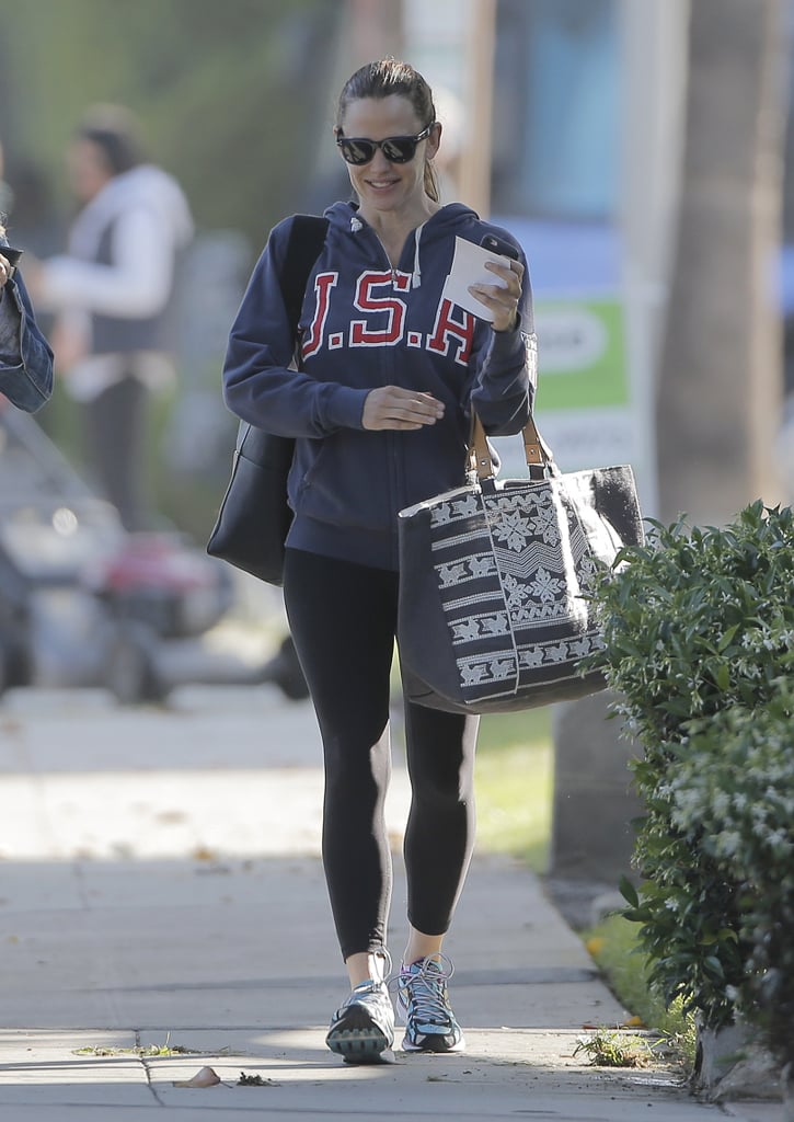 Jennifer Garner Out in LA April 2016