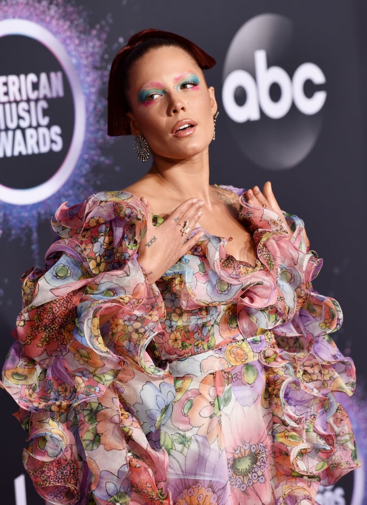 Halsey Watercolour Makeup at the American Music Awards 2019