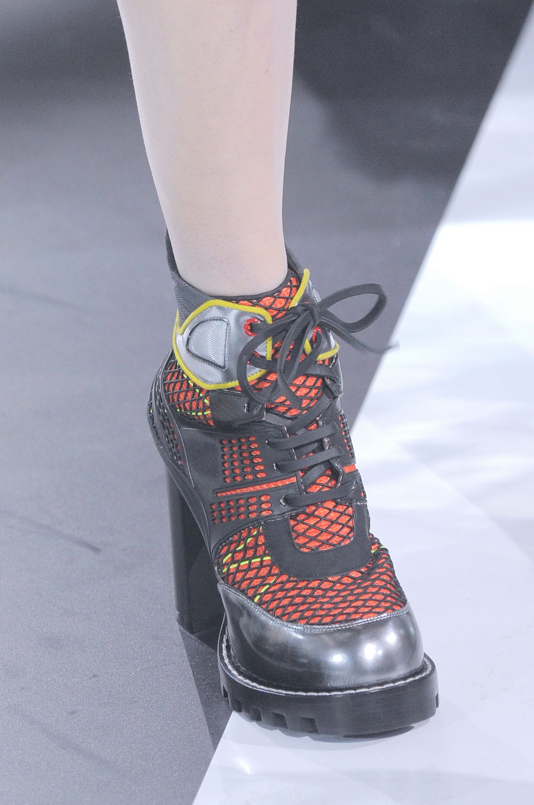 Louis Vuitton Fall 2016  Check Out the Latest Designer Shoes That
