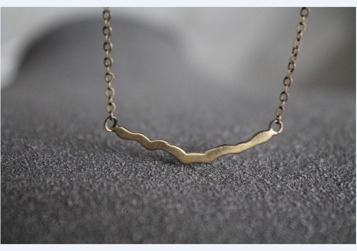 Time Field Crack Necklace