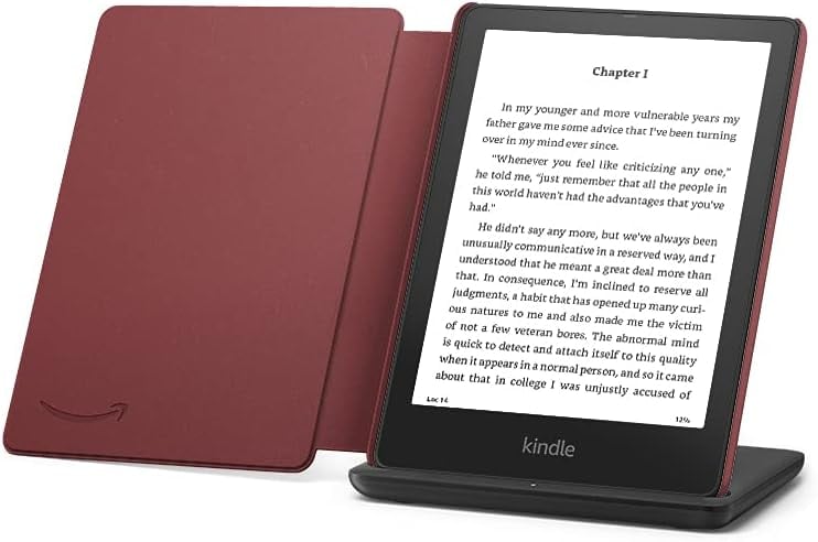 Amazon Kindle Paperwhite Essentials Bundle