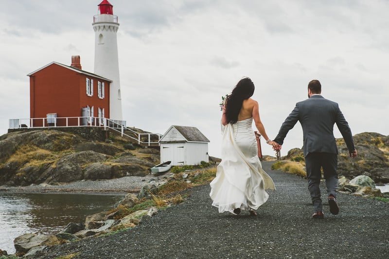 Stormy Pacific Northwest Wedding