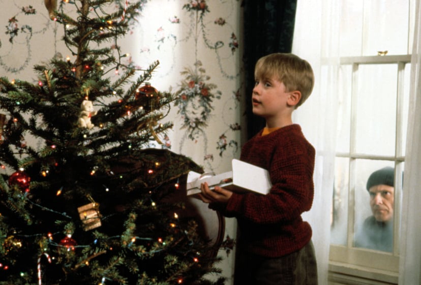 HOME ALONE, Macaulay Culkin, Joe Pesci, 1990. TM and Copyright (c) 20th Century Fox Film Corp. All rights reserved. Courtesy: Everett Collection.