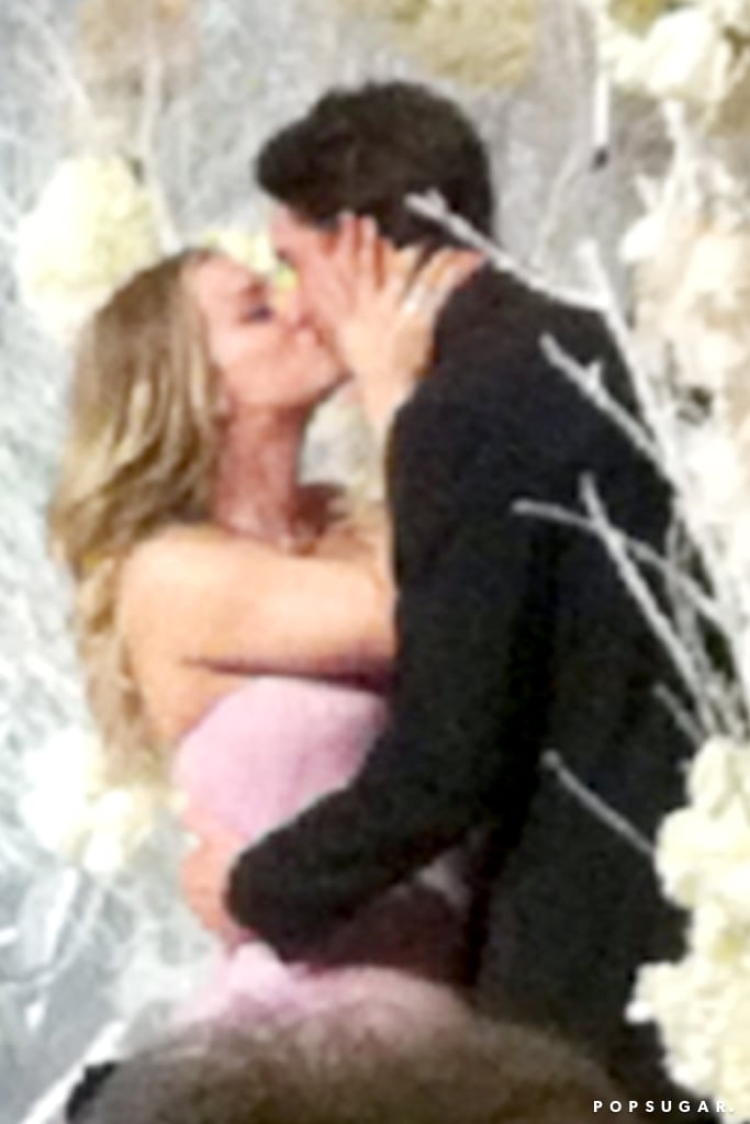 Kaley and Ryan shared a romantic kiss after saying their vows.