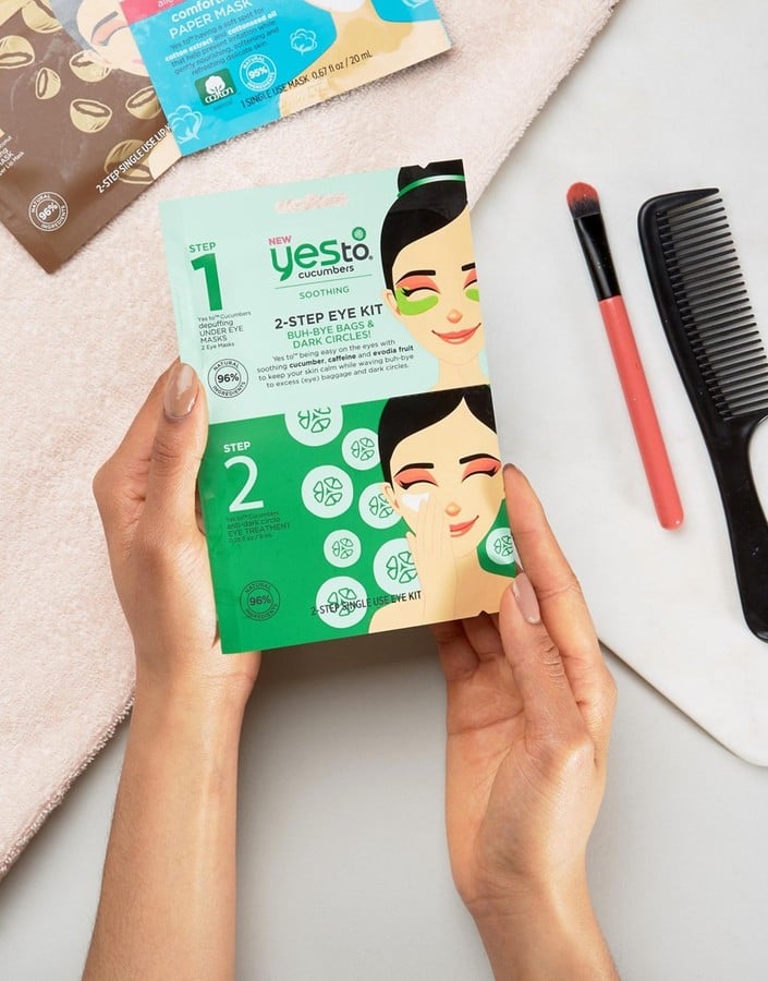 Yes To Cucumbers Eye Mask Kit