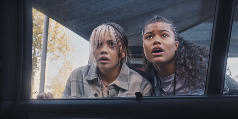 RESIDENT EVIL. (L to R) SIENA AGUDONG as YOUNG BILLIE, TAMARA SMART as YOUNG JADE, SIENA AGUDONG as YOUNG BILLIE in RESIDENT EVIL, TAMARA SMART as YOUNG JADE in RESIDENT EVIL.  Cr. DAVID BLOOMER/NETFLIX © 2021