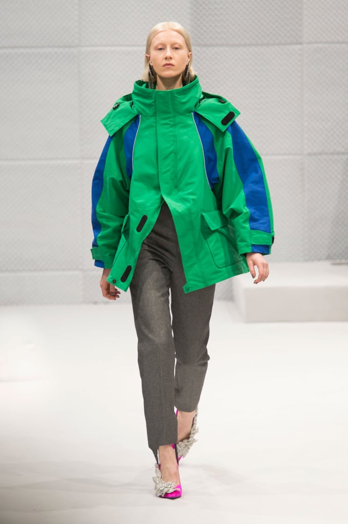 Balenciaga Fall 2016 Runway