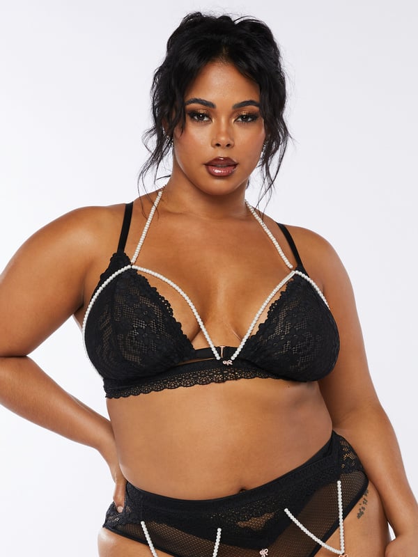 Savage x Fenty String of Pearls Cupless Bralette in Black, We Found Love  in Savage x Fenty's First-Ever Bridal Drop — Shop the Pieces Right Now