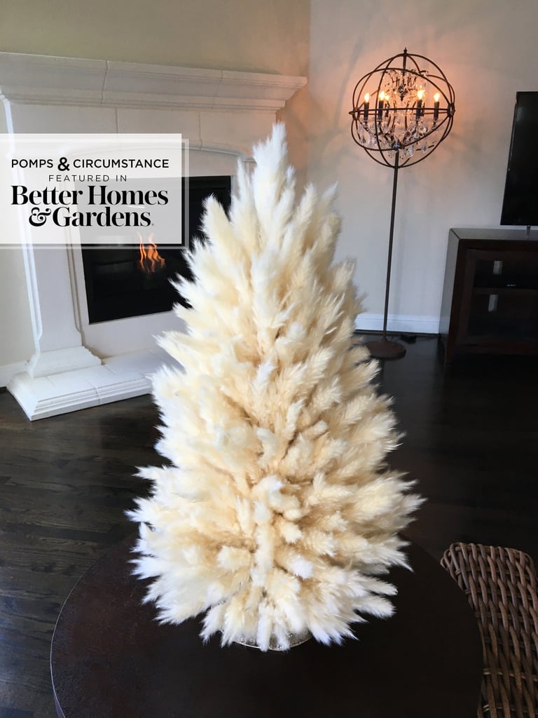 2-Foot Pampas Christmas Tree With Lights