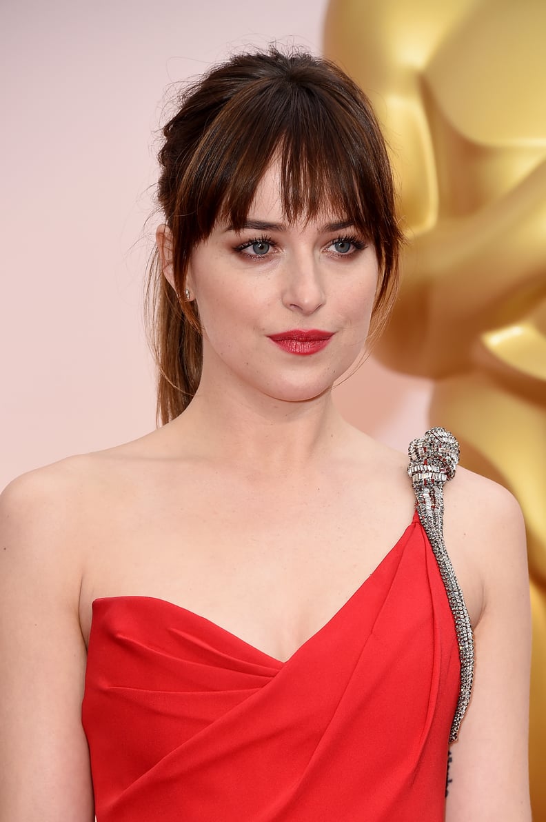 Dakota Johnson at the 2015 Oscars