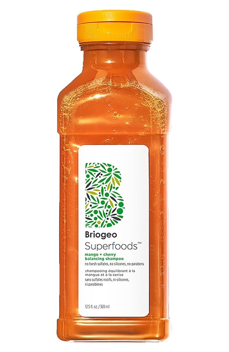 A Balancing Shampoo With Papaya Enzymes