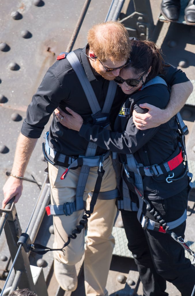 Prince Harry Comforts a Military Widow in Australia 2018