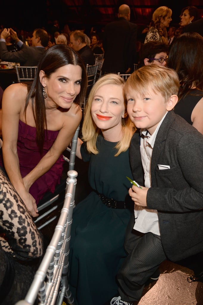 Cate Blanchett's adorable son Ignatius not only hung out with his famous mom at the Critics' Choice Awards but also did magic tricks for the audience and got to meet Sandra Bullock.