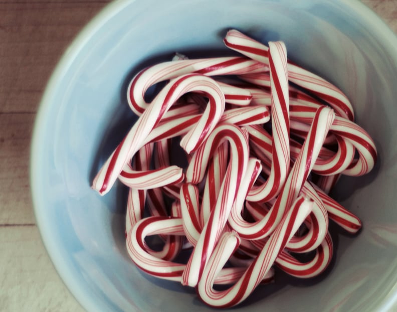 Use Candy Canes For Card Holders