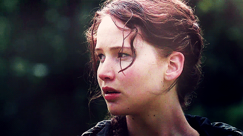 She makes sweaty hair look good