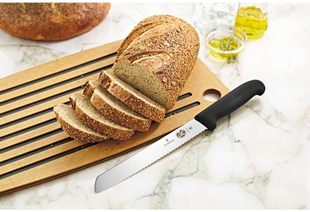 This No-Slip, Strong-Hold Bread Knife