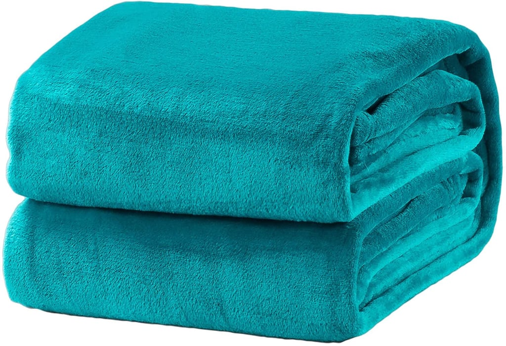 Bedsure Fleece Blanket Throw